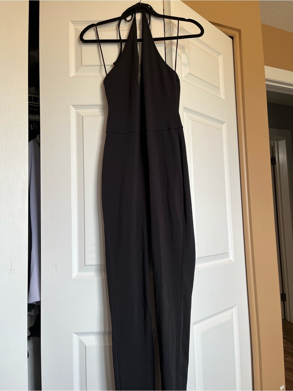 Nordstrom Open Edit Women's Black Key Hole Halter Jumpsuit